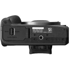 Canon EOS R100 + 18-45mm STM Kit