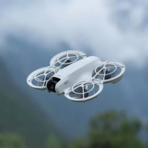 DJI NEO Drone Fly More Combo