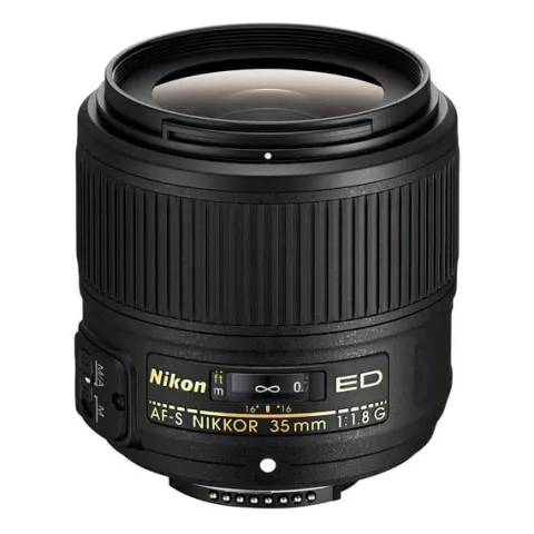 Nikon AF-S 35mm f1.8G ED