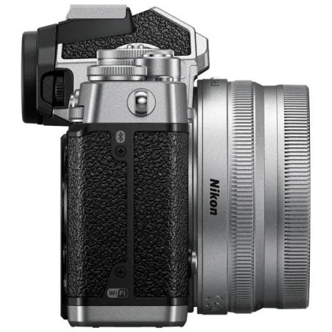Nikon Z fc + 16-50mm - Silver/Black