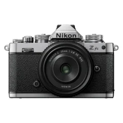 Nikon Z fc + 28mm f2.8 Kit - Silver/Black
