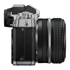 Nikon Z fc + 28mm f2.8 Kit - Silver/Black