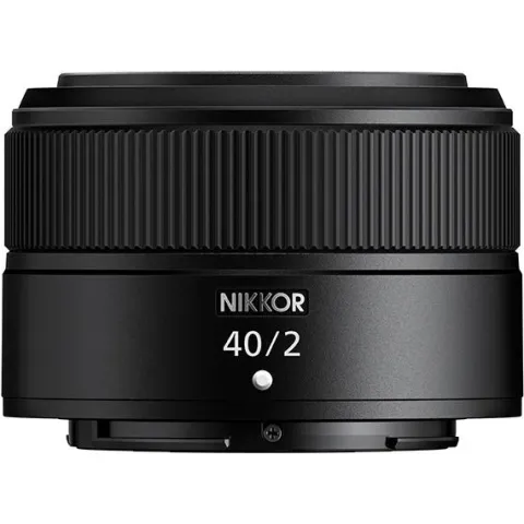 Nikon Z 40mm F2 Lens + SB700 Flash Portrait Kit