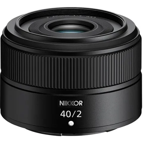 Nikon Z 40mm F2 Lens + SB700 Flash Portrait Kit