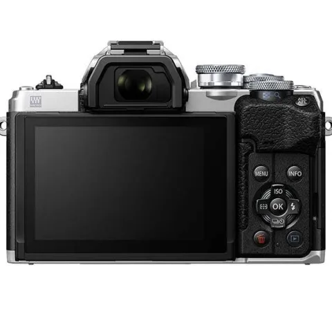 Olympus OM-D E-M10 Mark IV + 14-42mm - Silver
