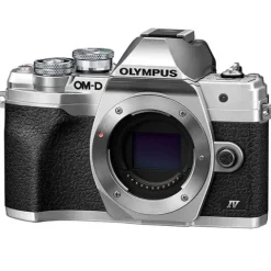 Olympus OM-D E-M10 Mark IV + 14-42mm - Silver