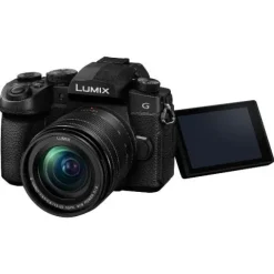 Panasonic Lumix G90 + 12-60mm Kit - Last One