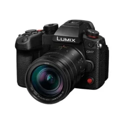 Panasonic Lumix GH7 + Leica 12-60mm Zoom Kit