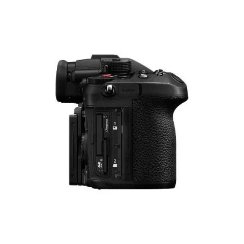 Panasonic Lumix GH7 + Leica 12-60mm Zoom Kit
