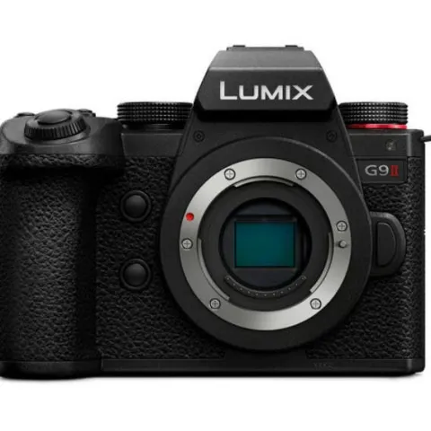 Panasonic Lumix G9II + 12-60mm Leica Kit