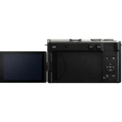 Panasonic Lumix S9