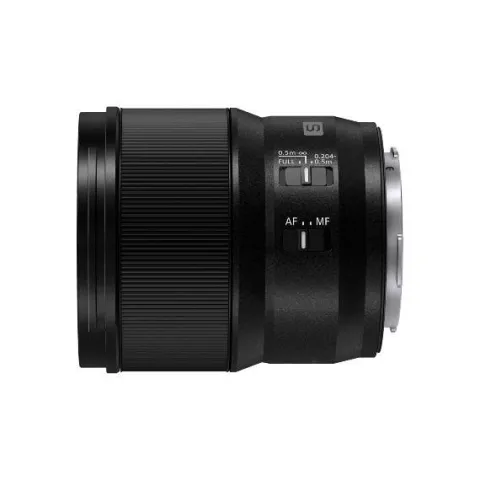Panasonic Lumix S 100mm F2.8 Macro Lens