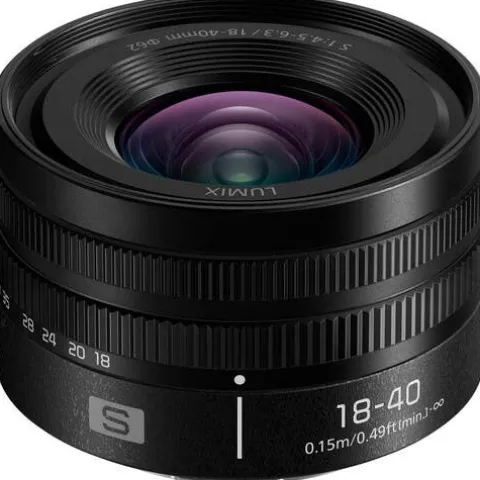 Panasonic Lumix S 18-40mm f4.5-6.3 Zoom