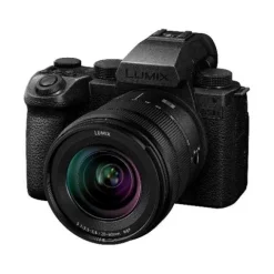 Panasonic Lumix S5IIX/20-60mm Kit