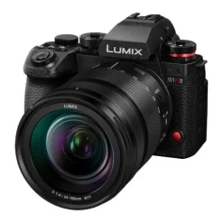 Panasonic Lumix S1RMKII + 24-105mm Kit