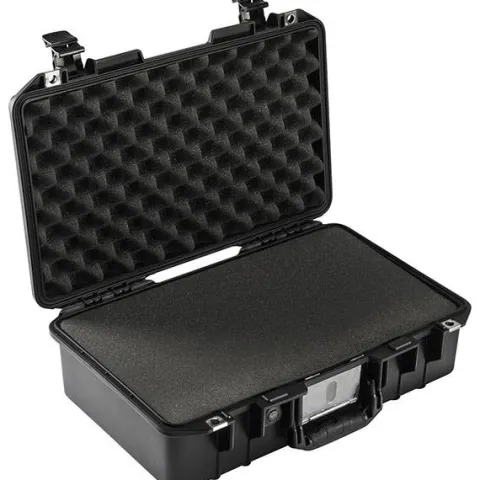 Pelican 1485 Air Case + Foam Black