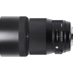 Sigma AF 135mm F1.8 DG HSM Art