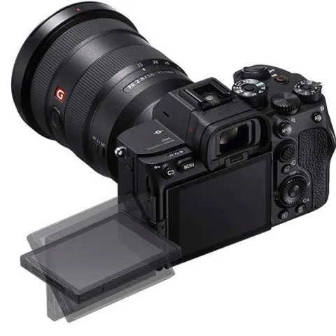 Sony A7S Mark III + FE 20mm f1.8 Kit