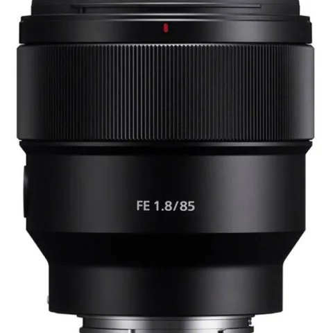 Sony E-Mount 85mm f1.8 Lens