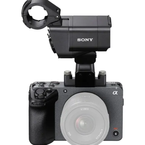 Sony FX30 Cinema Line w/Handle Kit